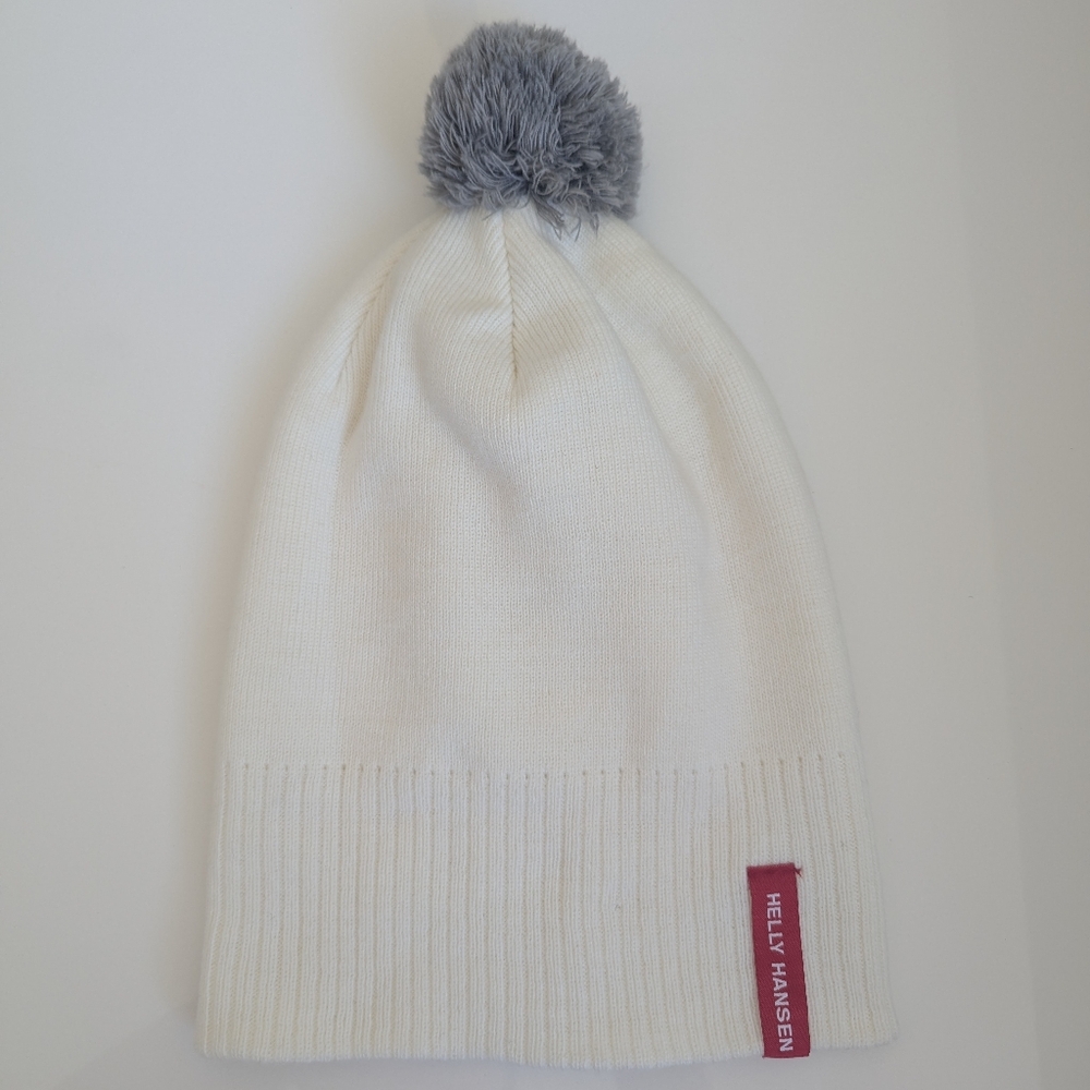 Helly Hansen Cream Knit Beanie Hat Grey Pom Pom Winter Ski Warm